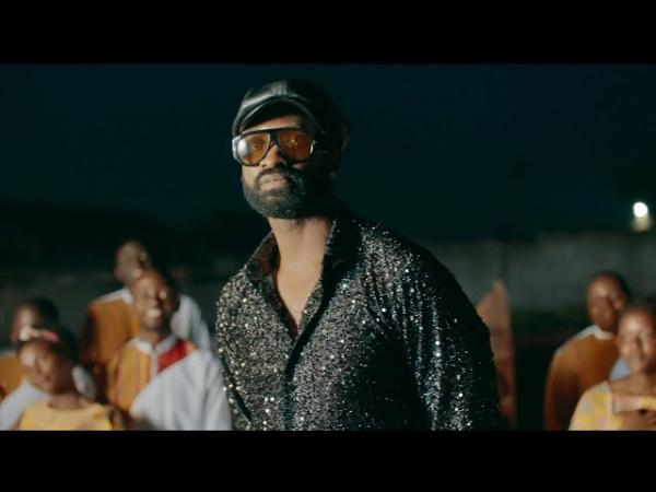 VIDEO: Ric Hassani - Love Again